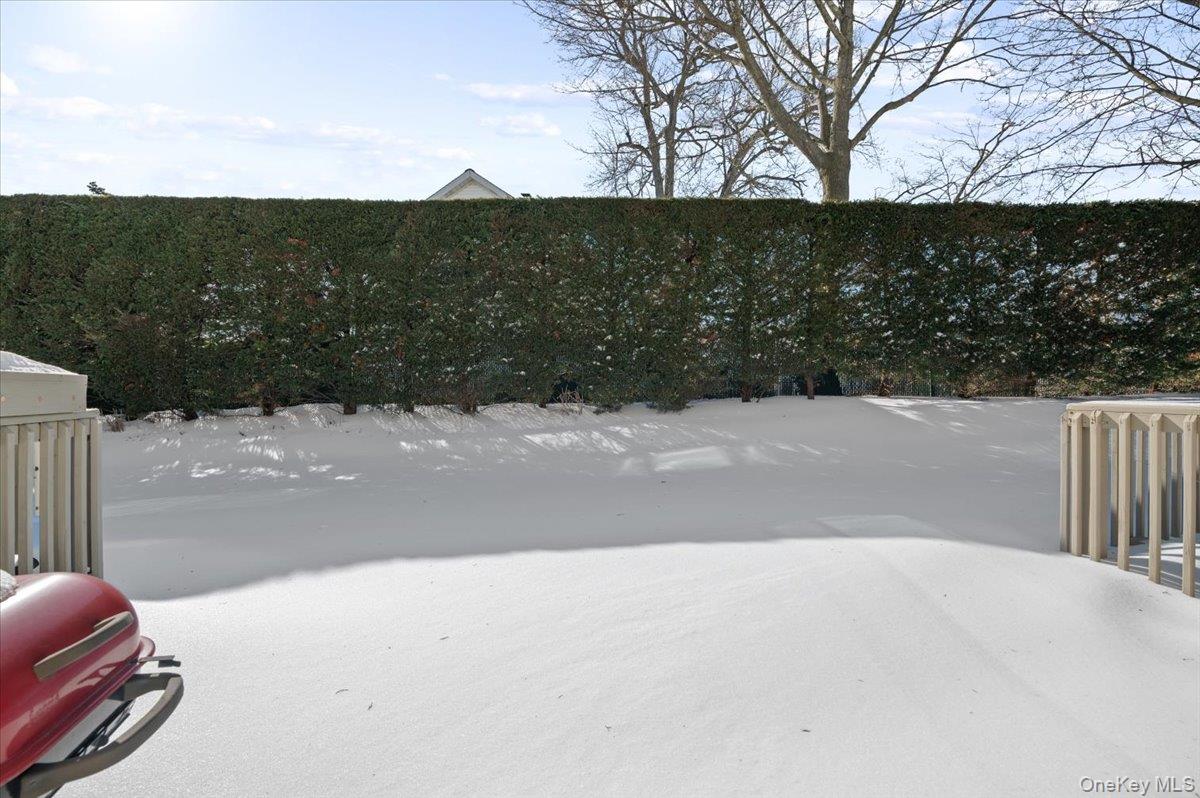 #16 photo, 2355 Pershing Boulevard, Baldwin , NY 11510