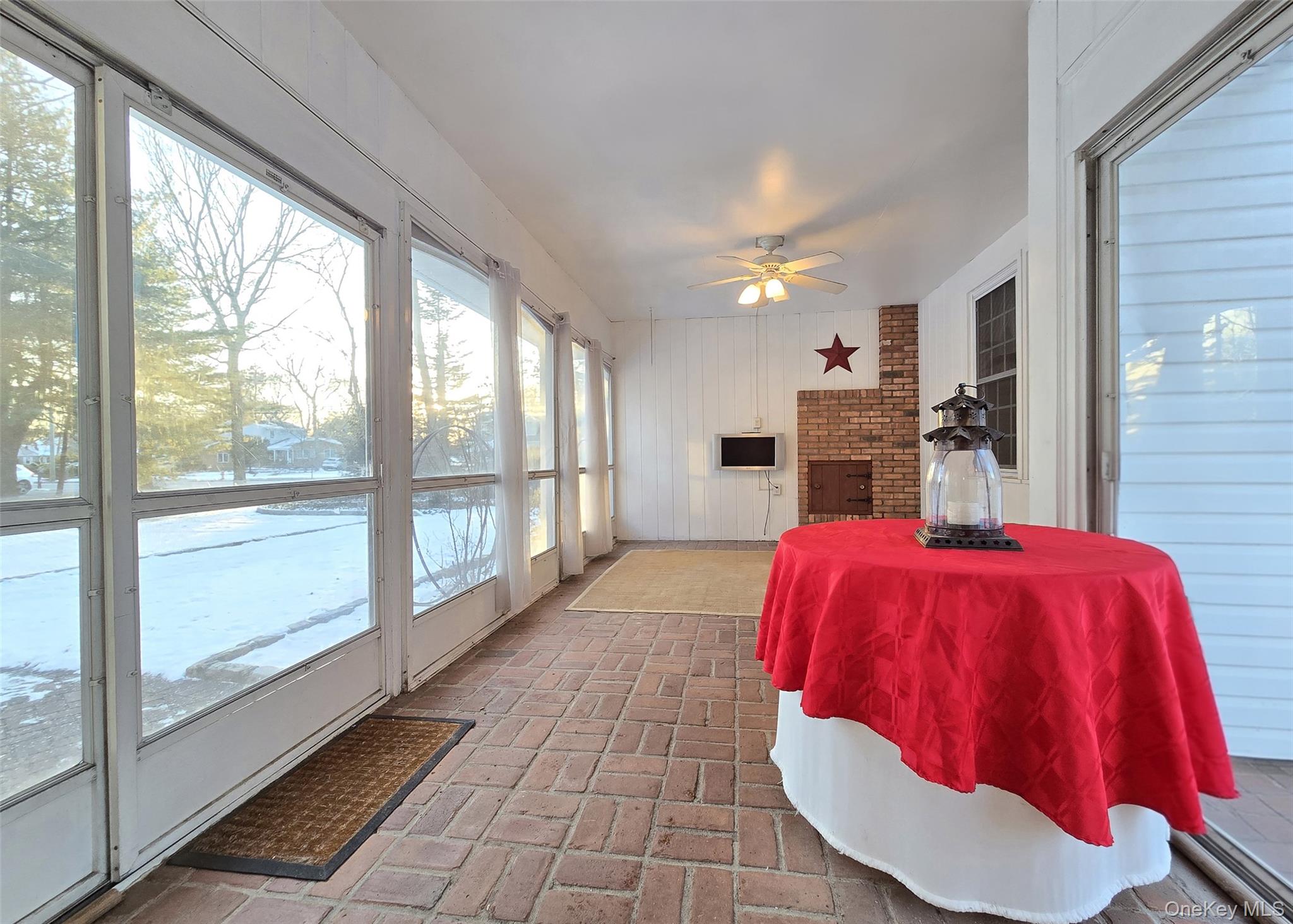 #6 photo, 1435 Broadway Avenue, Holbrook , NY 11741