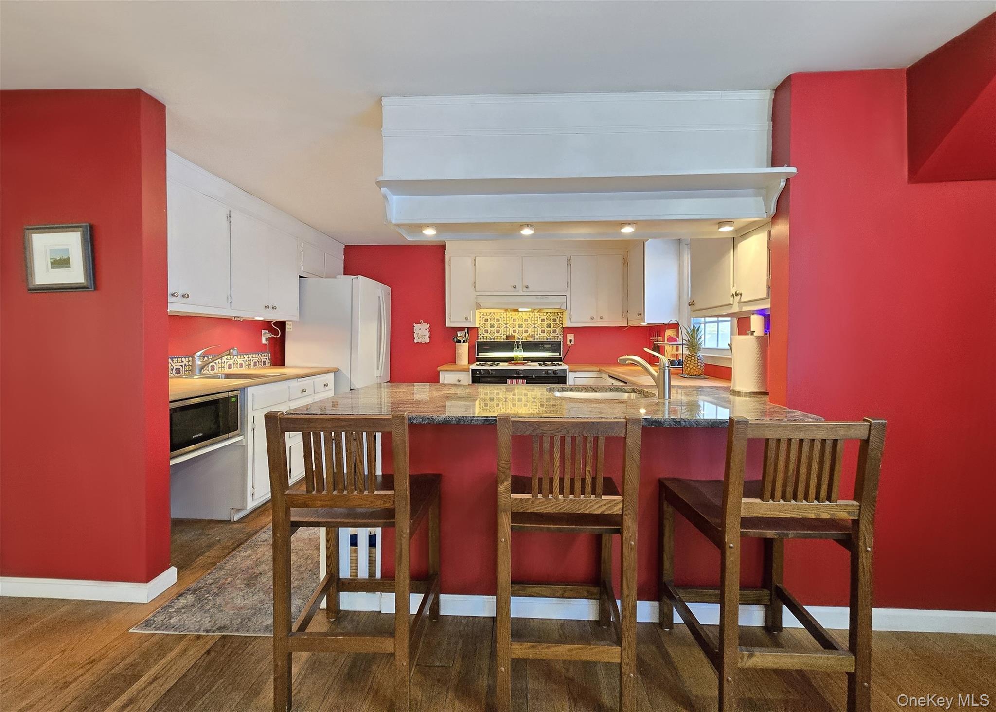 #8 photo, 1435 Broadway Avenue, Holbrook , NY 11741