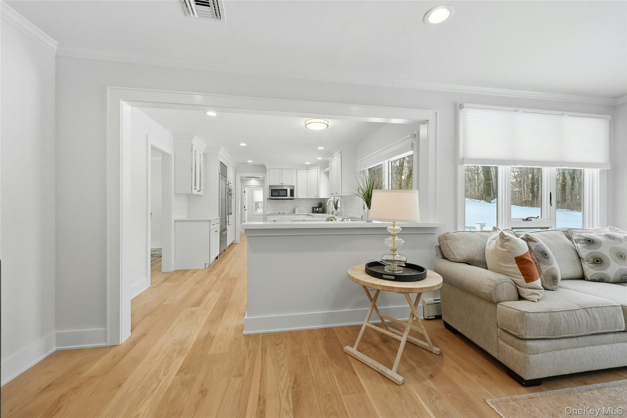 #19 photo, 41 Edcris Lane, Huntington , NY 11743