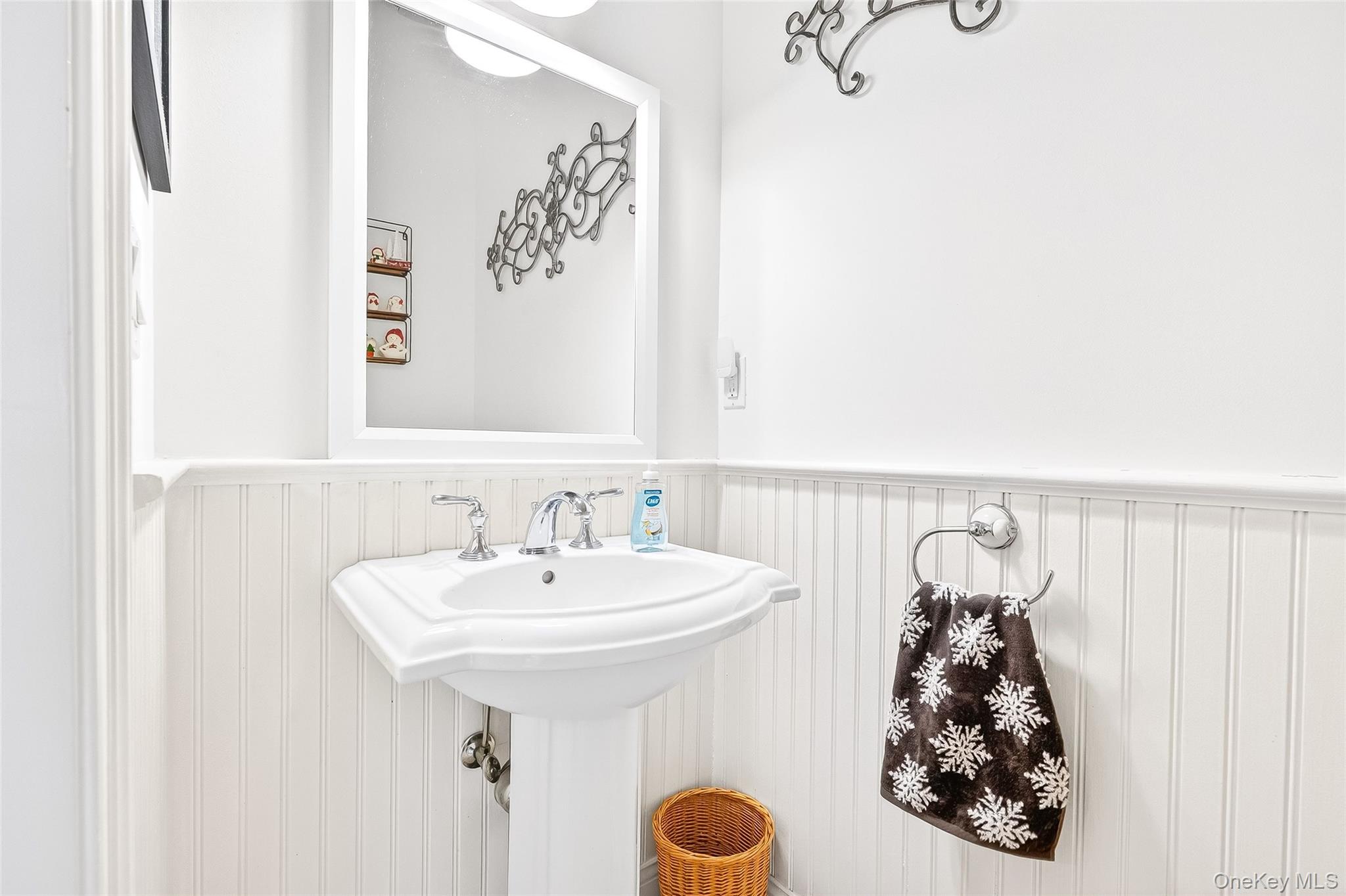 #10 photo, 102 Villa Court, Carmel , NY 10512