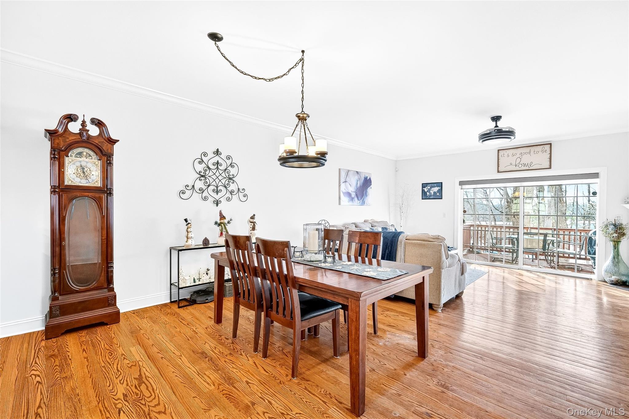 #12 photo, 102 Villa Court, Carmel , NY 10512