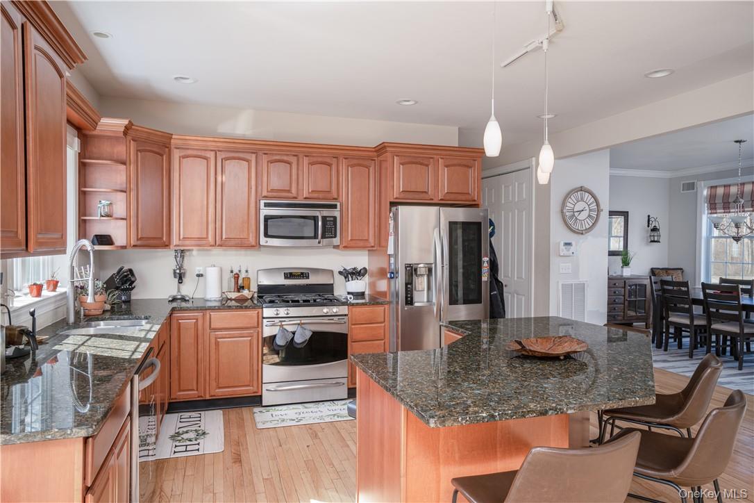 #17 photo, 56 Benjamin Meadow Road, Tuxedo Park , NY 10987