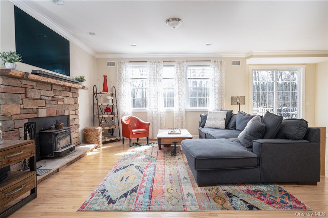 #6 photo, 56 Benjamin Meadow Road, Tuxedo Park , NY 10987