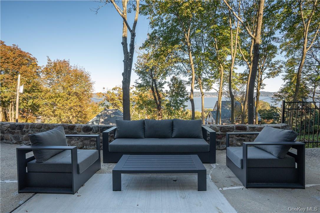 #4 photo, 8-12 S Boulevard, Nyack , NY 10960