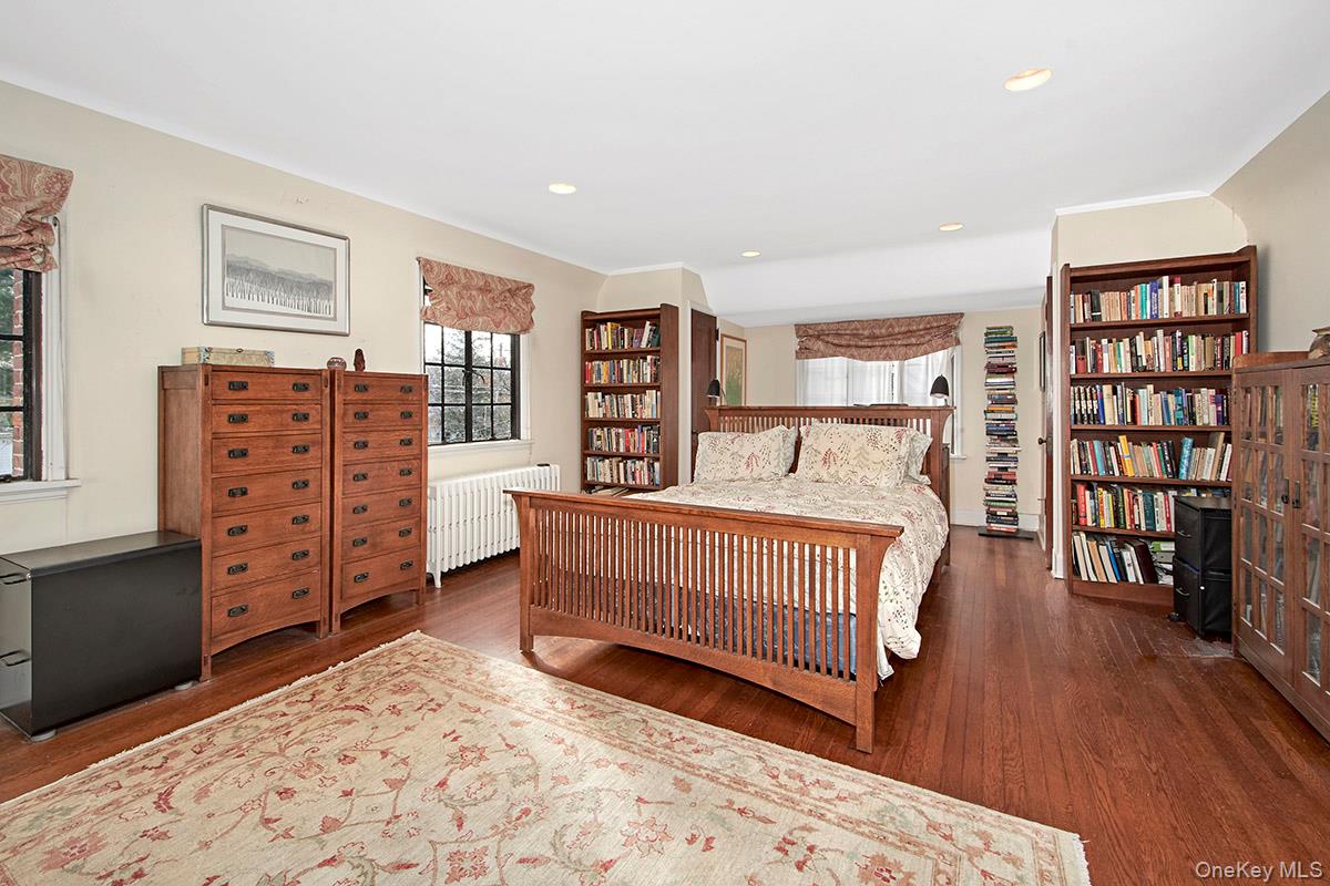 #18 photo, 216 Hartsdale Avenue, White Plains , NY 10606