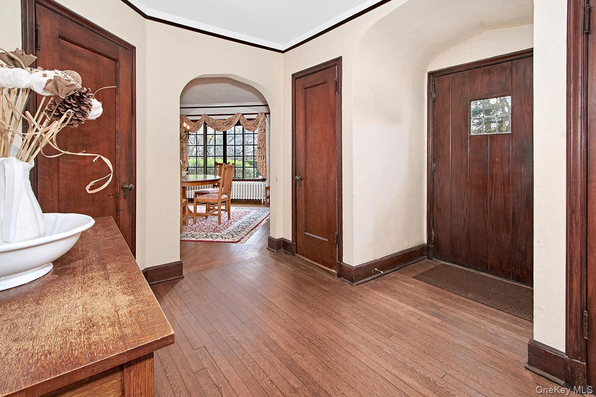 #3 photo, 216 Hartsdale Avenue, White Plains , NY 10606