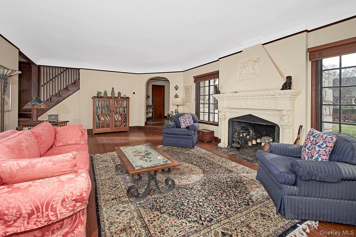 #7 photo, 216 Hartsdale Avenue, White Plains , NY 10606