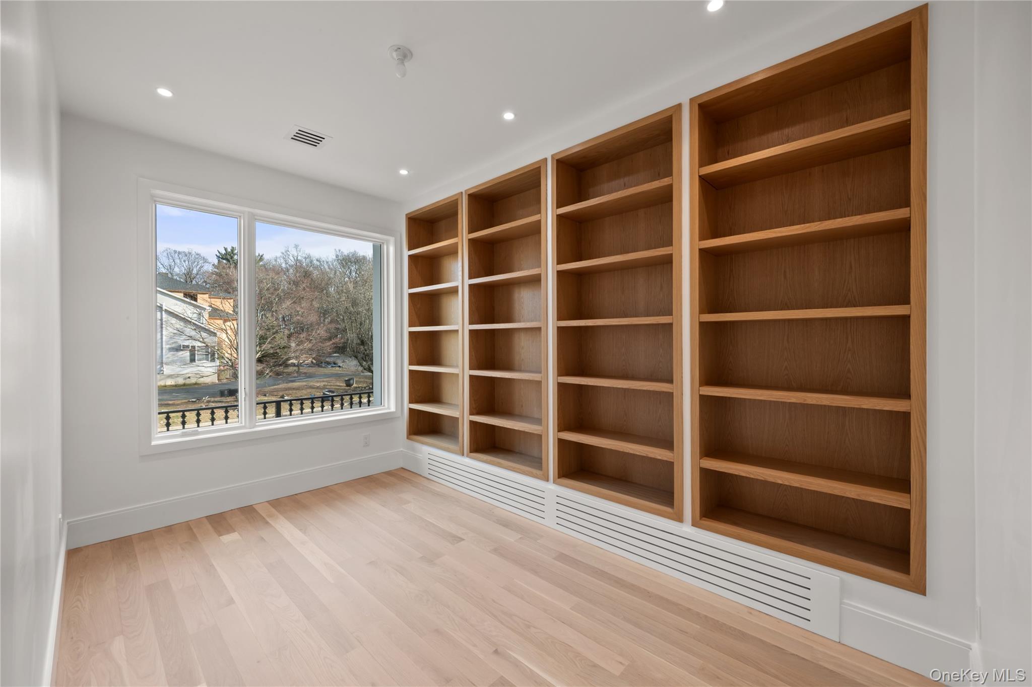 #19 photo, 1 Dykstras Way, Monsey , NY 10952