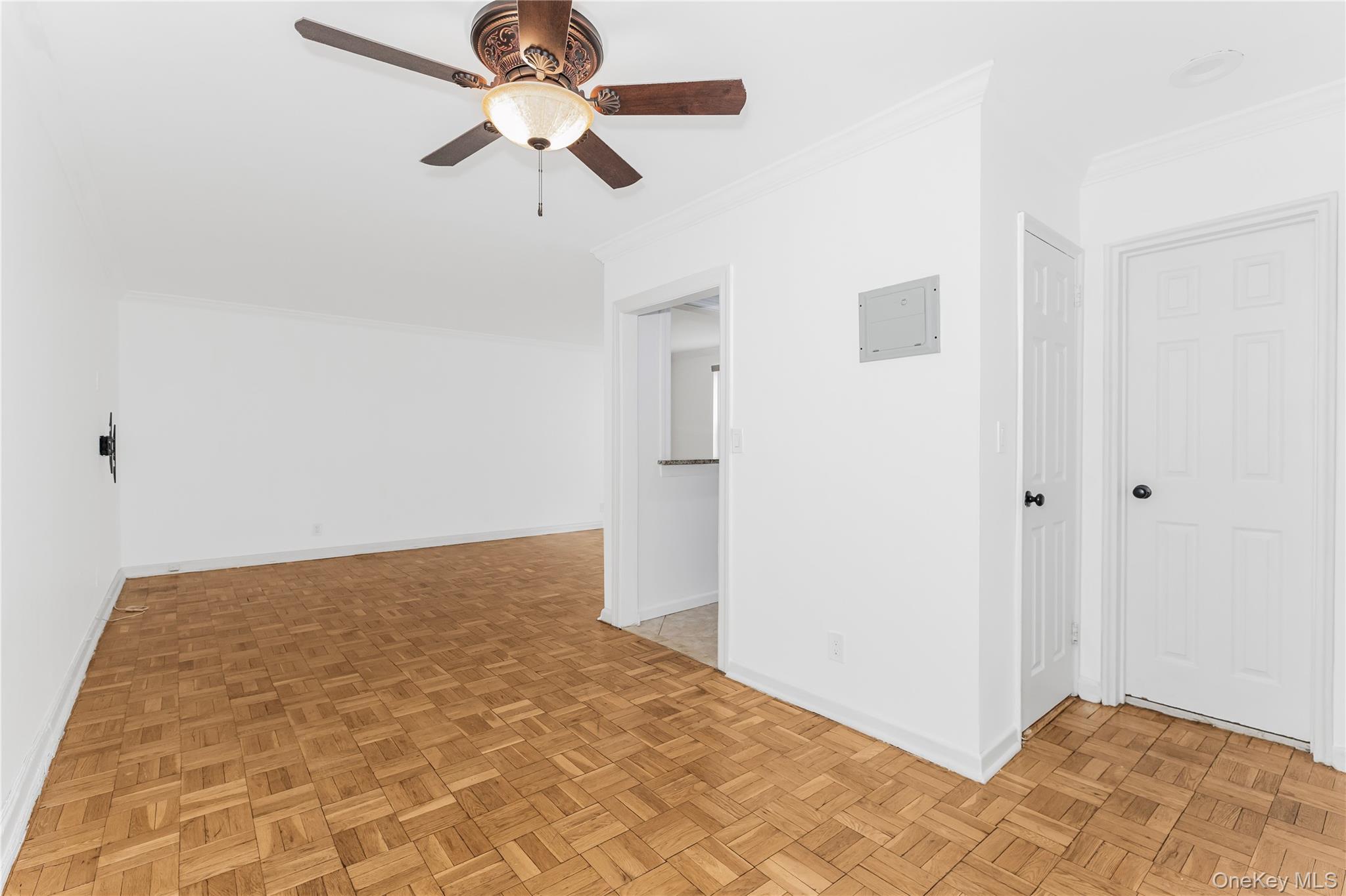 #3 photo, 1 Vincent Road, Bronxville , NY 10708