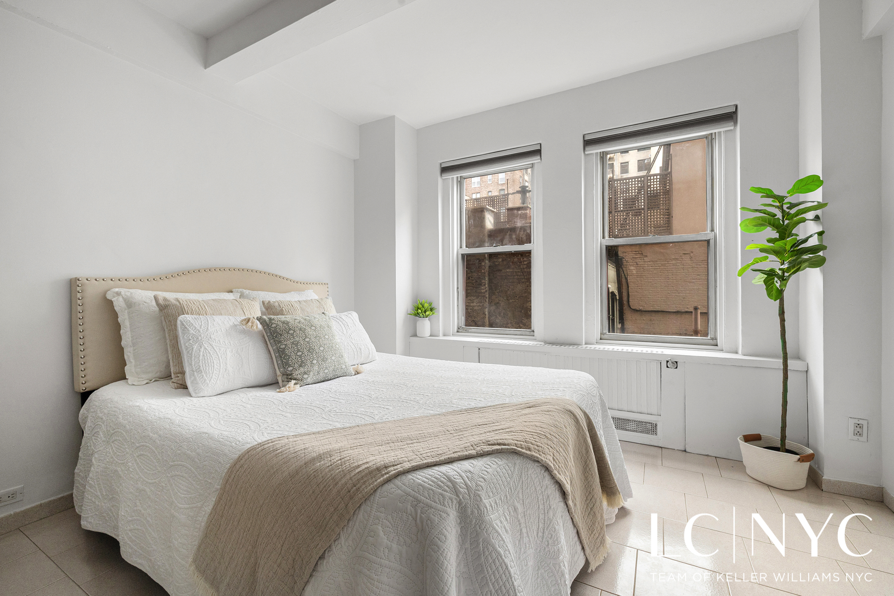 #6 photo, 310 Riverside Drive, Upper West Side , NY 10025