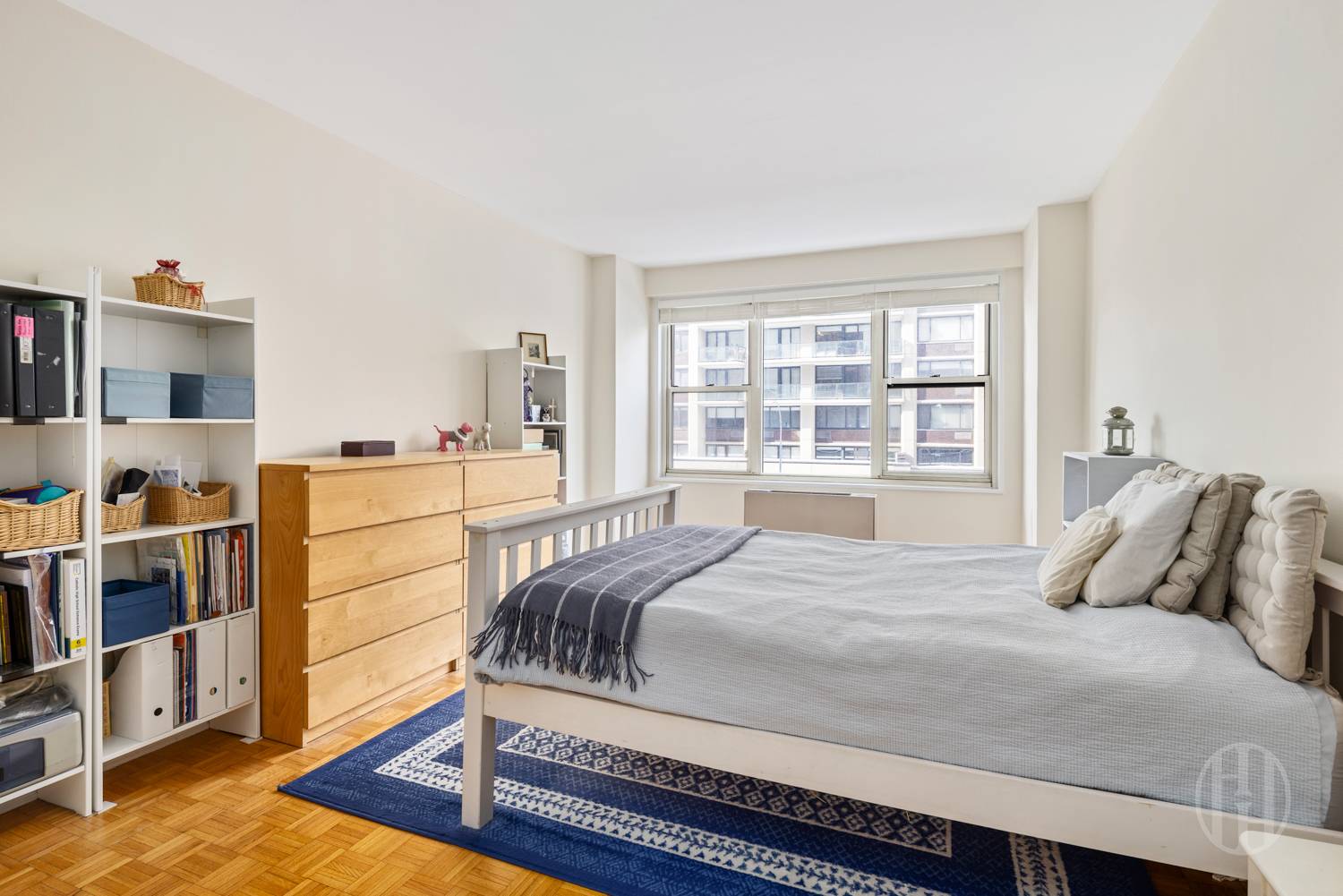 #4 photo, 400 E 85th Street, Upper East Side , NY 10028