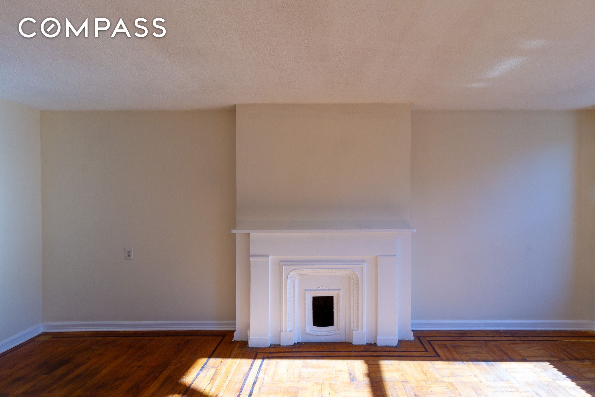 #3 photo, 145 Atlantic Avenue, Brooklyn Heights , NY 11201