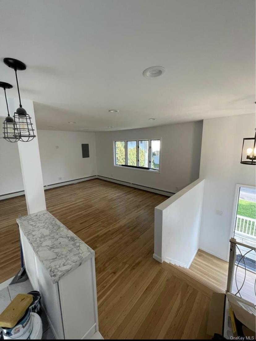 #4 photo, Copiague, Copiague , NY 11726