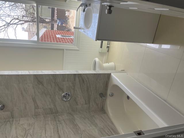 #7 photo, 6078 60 Avenue, Maspeth , NY 11378