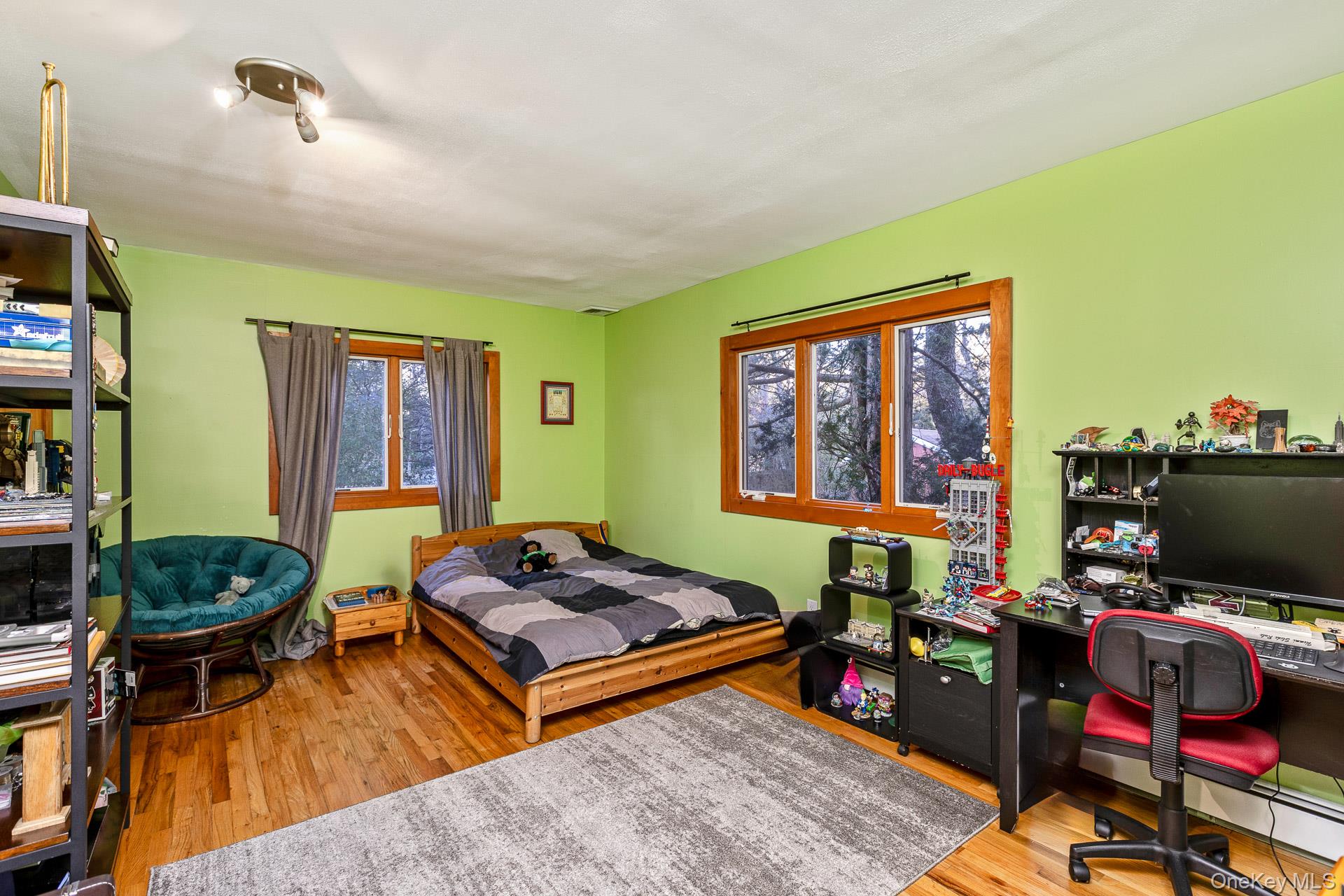 #14 photo, 1 Cumberland Path, Setauket , NY 11733