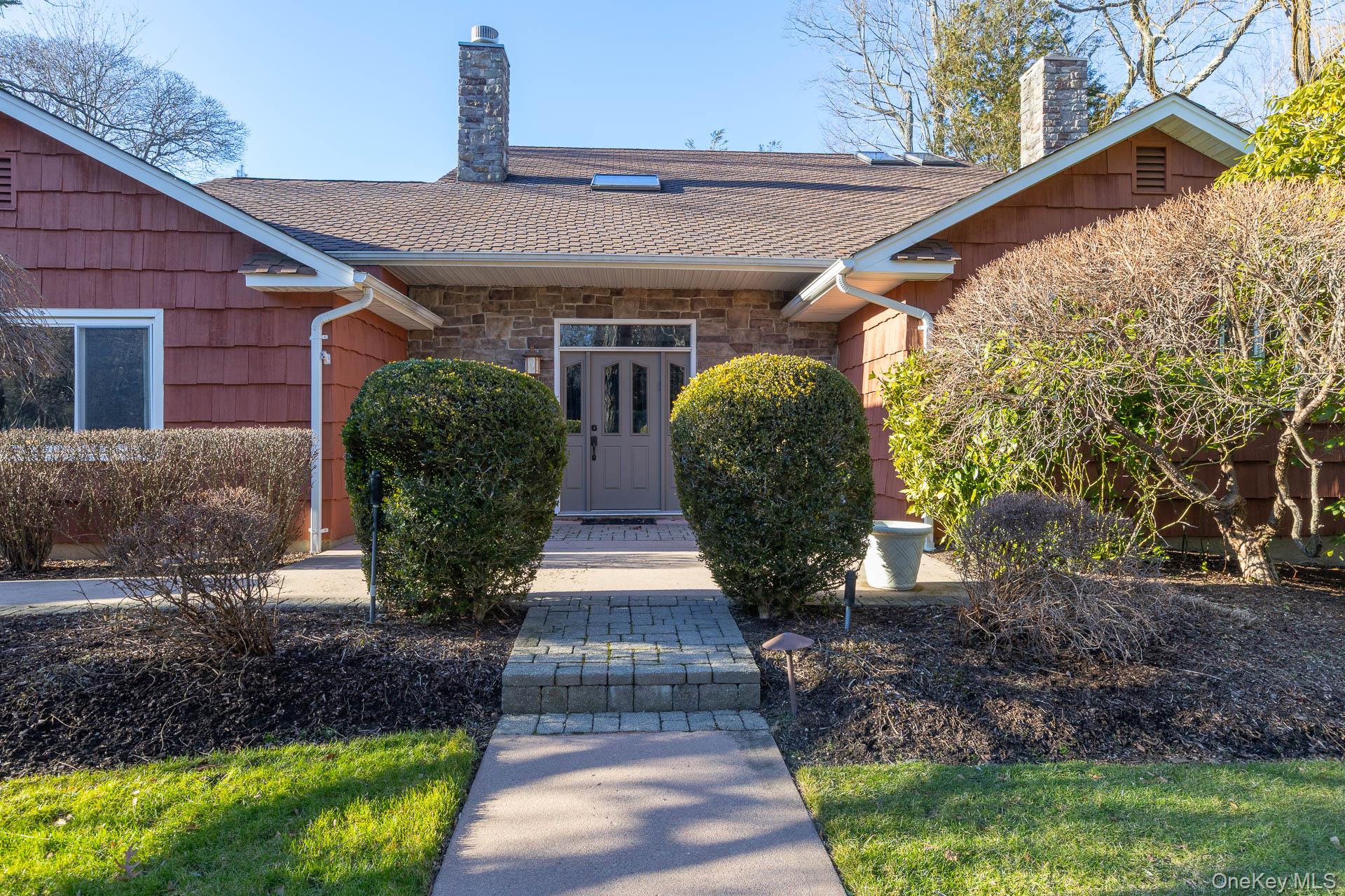 #2 photo, 1 Cumberland Path, Setauket , NY 11733