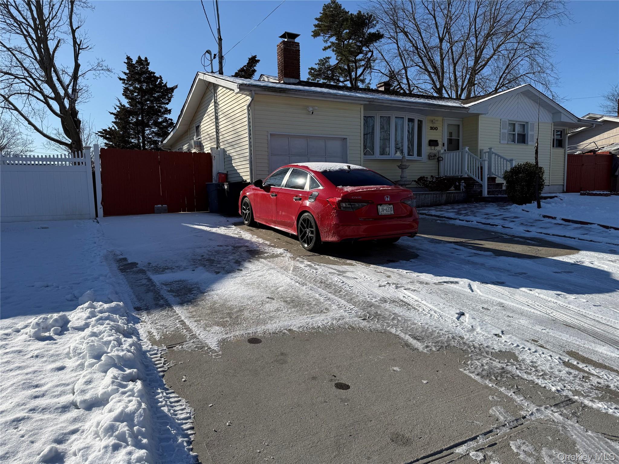 #5 photo, 200 Hancock Street, Brentwood , NY 11717