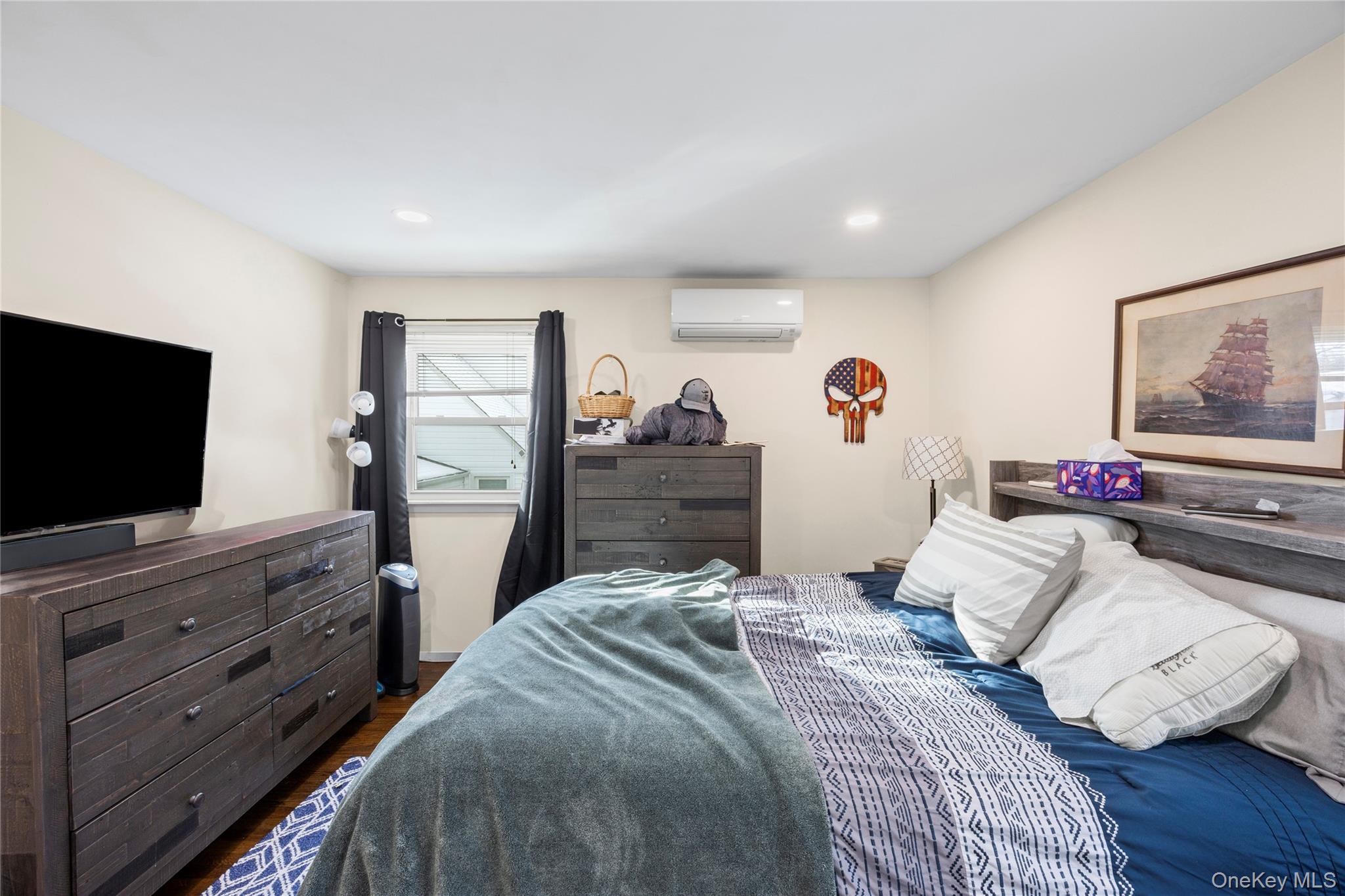 #14 photo, 36 Hart Street, Farmingdale , NY 11735