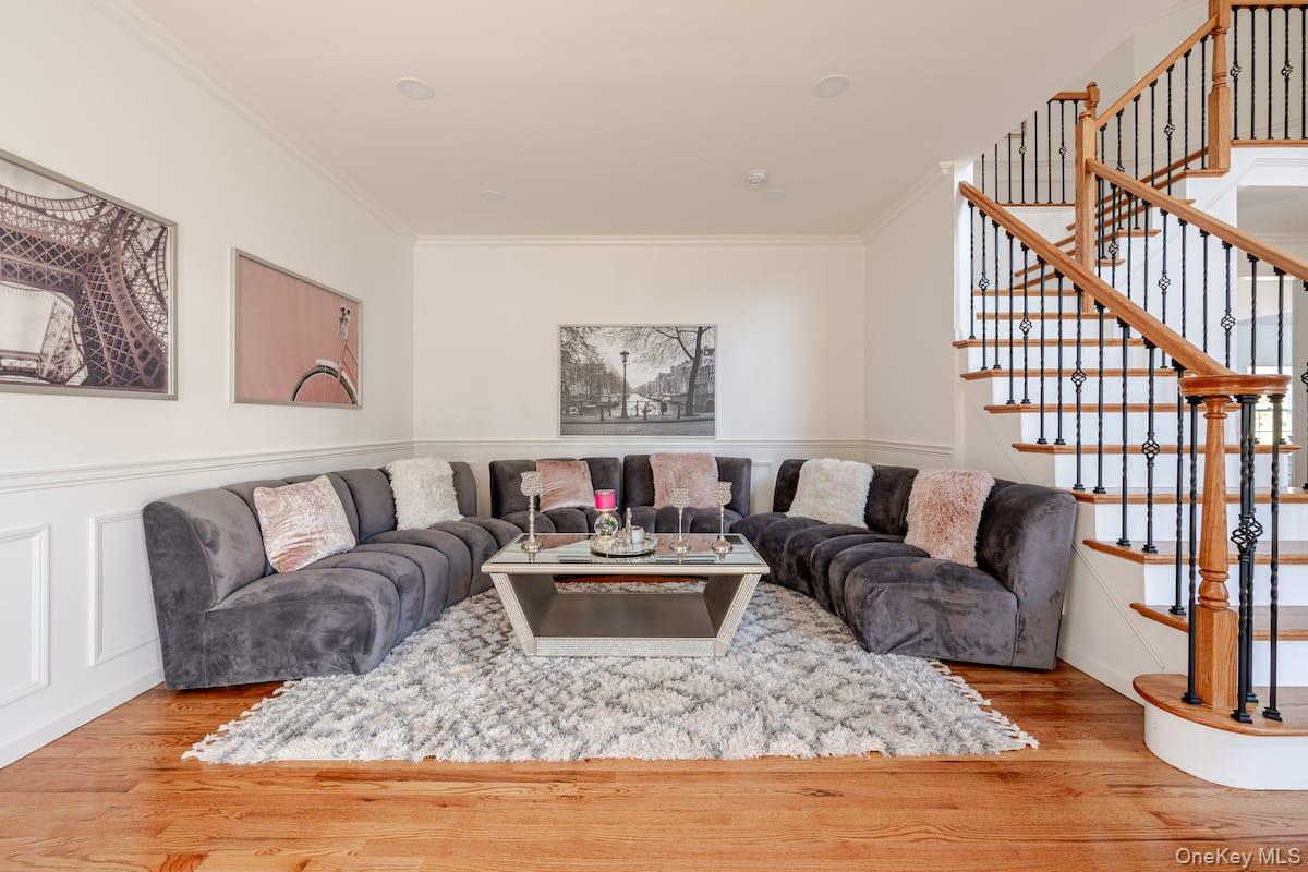 #3 photo, 1 Brittany Court, Ridge , NY 11961