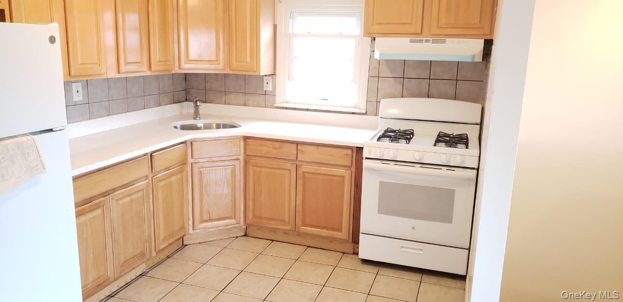 #1 photo, 137-07 253rd Street, Rosedale , NY 11422