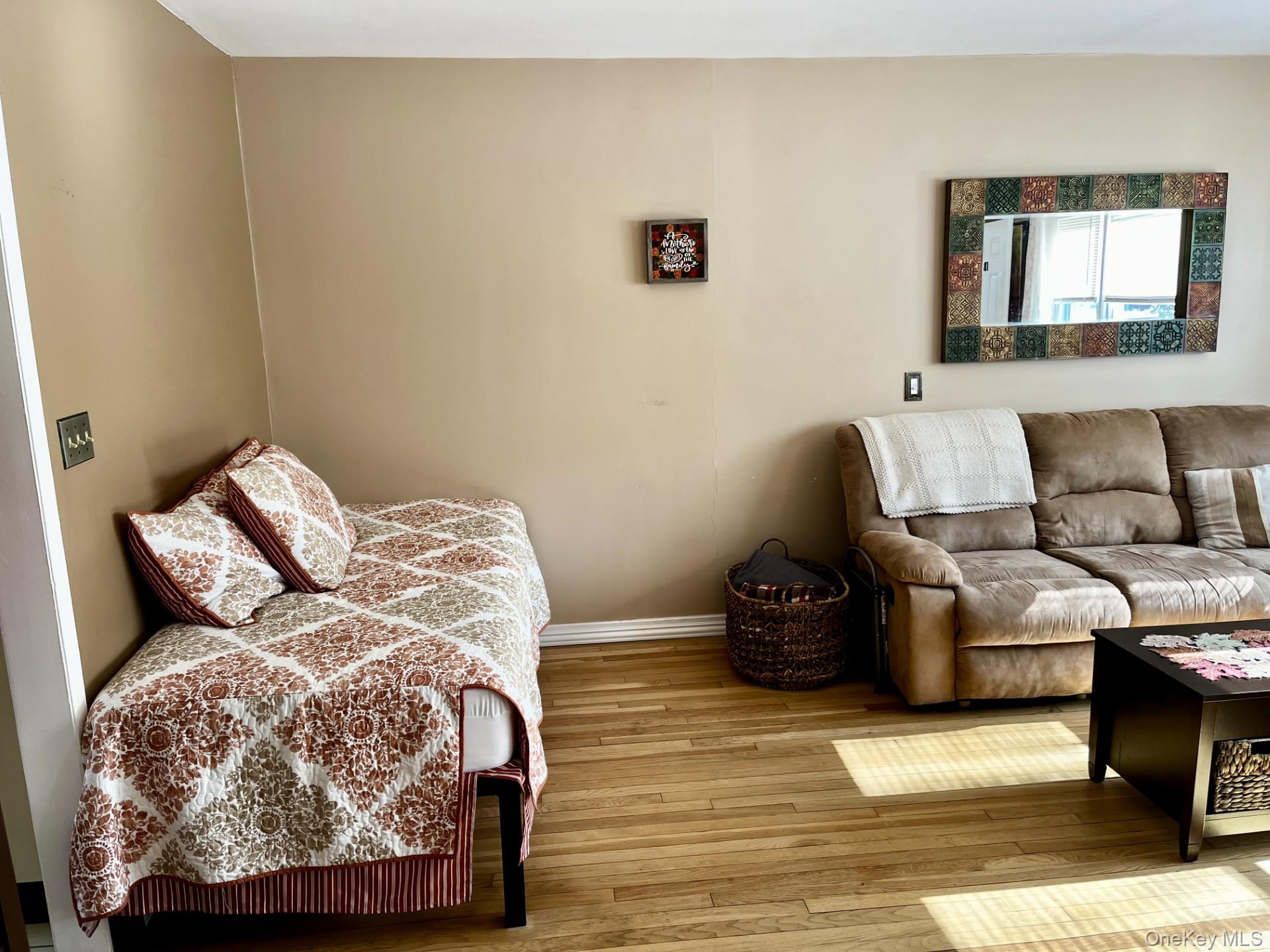 #6 photo, 105 Finch Lane, Islip , NY 11751