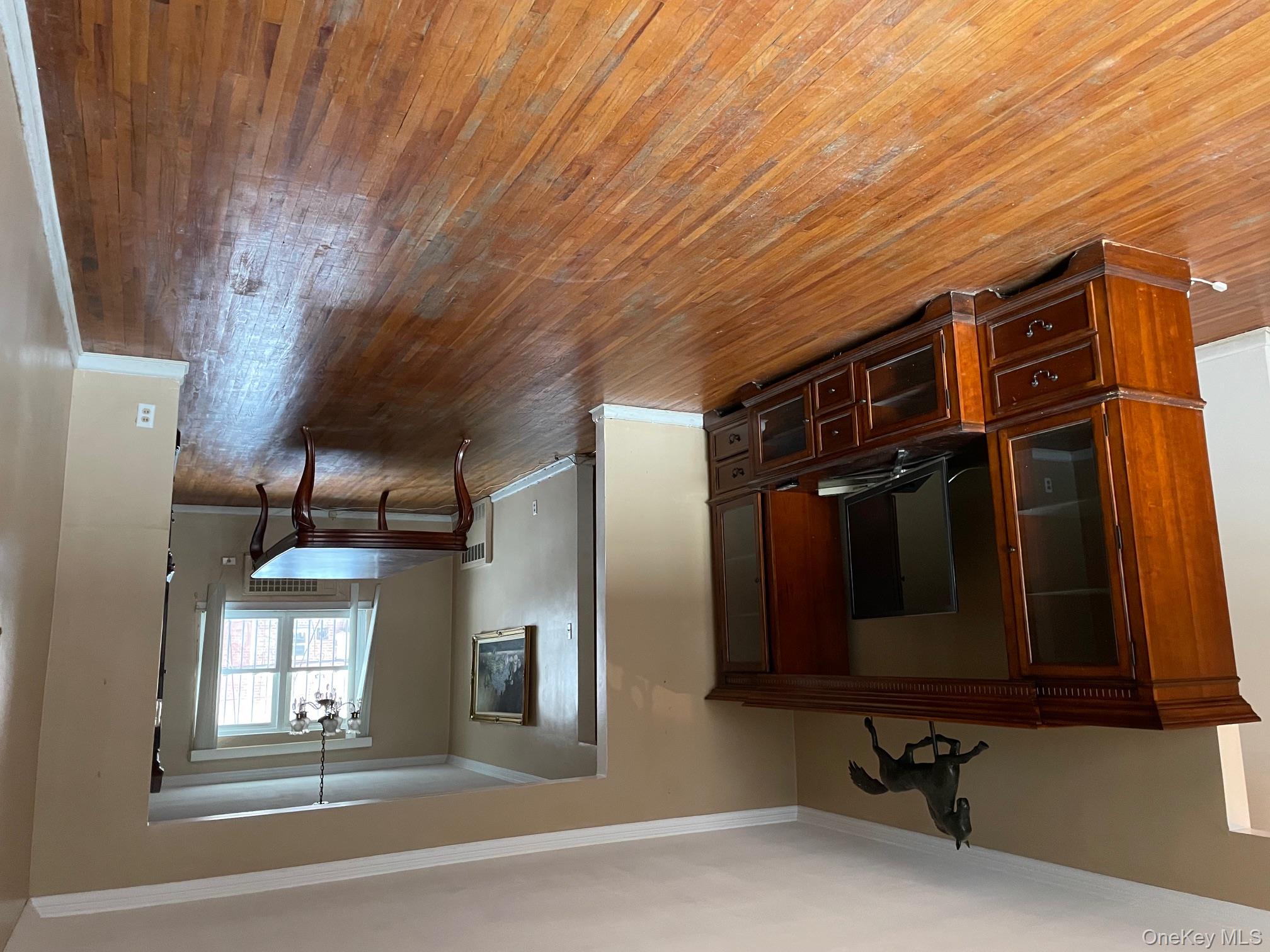 #4 photo, 14727 76th Road, Kew Garden Hills , NY 11367