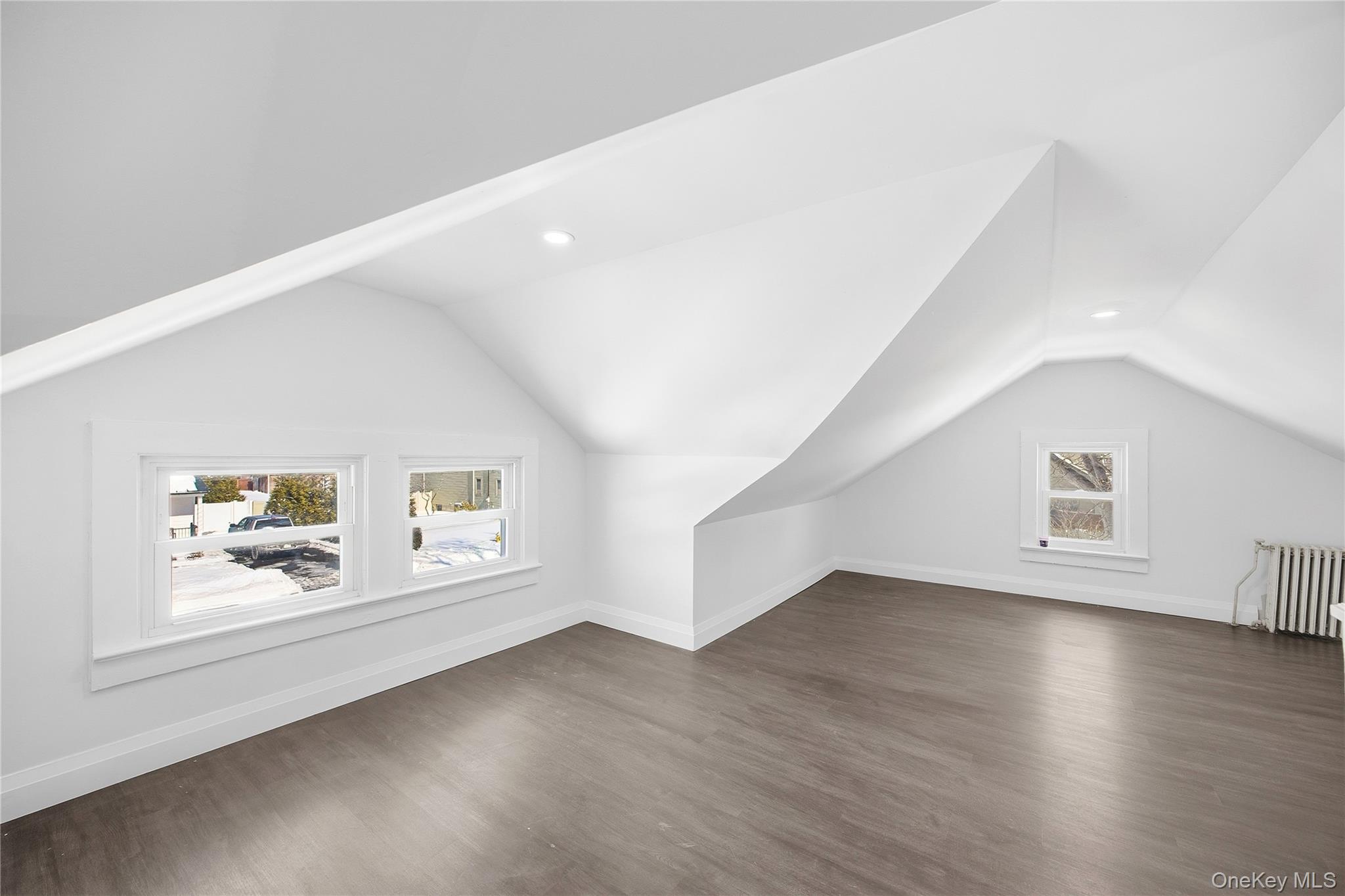 #11 photo, 78 Roslyn Street, Islip Terrace , NY 11752