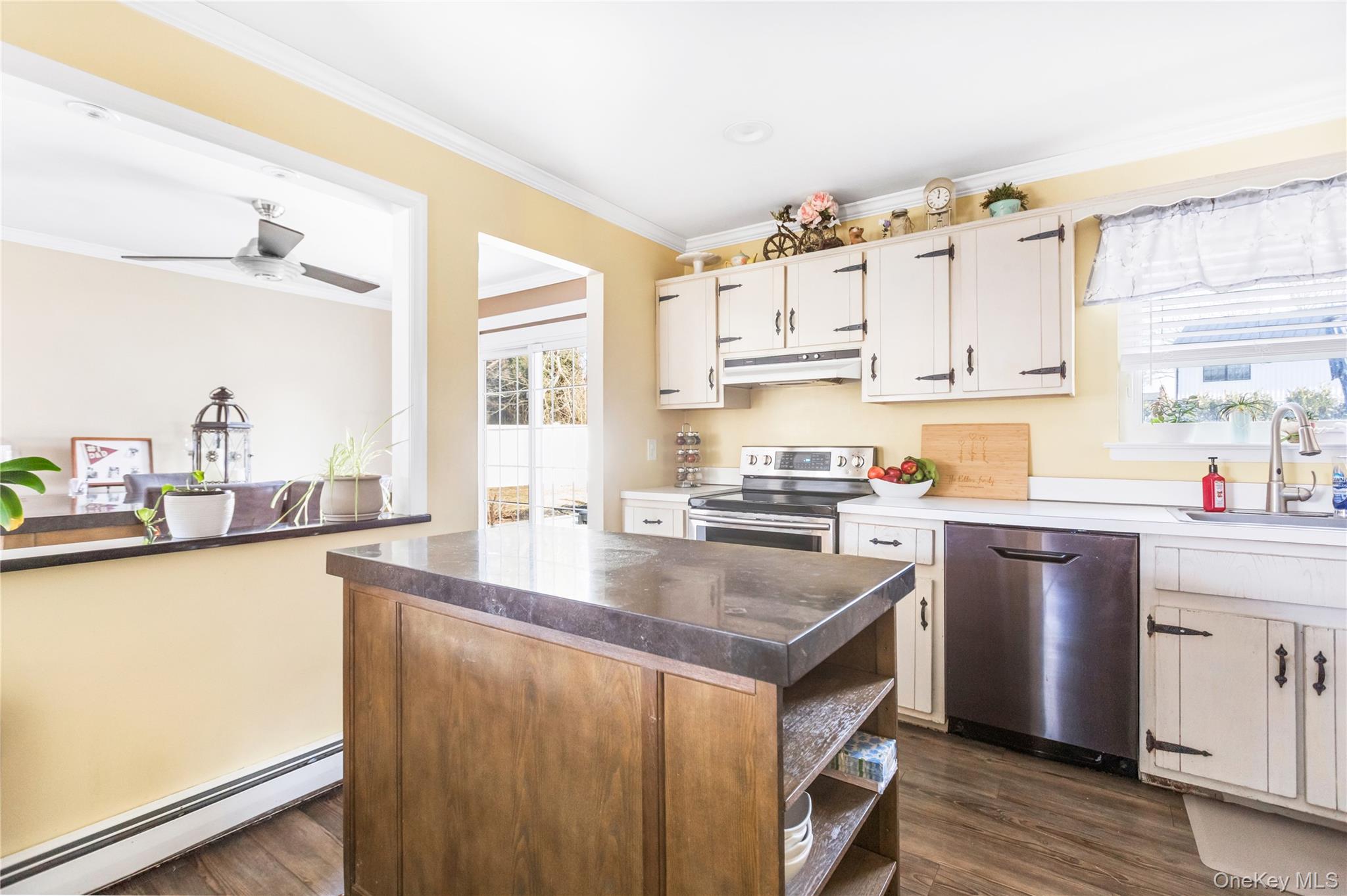 #7 photo, 9 Golf Course Road, सफ़ोक काउंटी Bellport , NY 11713