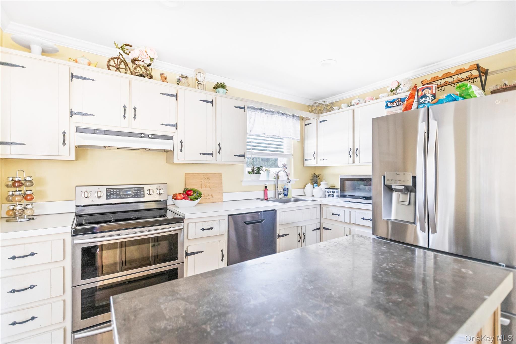 #8 photo, 9 Golf Course Road, सफ़ोक काउंटी Bellport , NY 11713