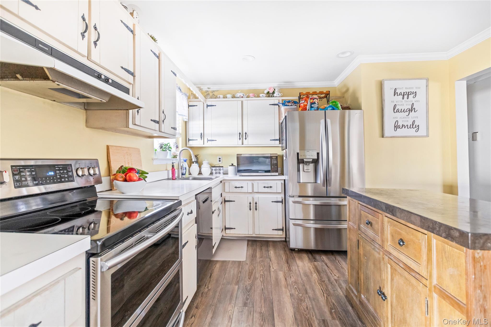 #9 photo, 9 Golf Course Road, सफ़ोक काउंटी Bellport , NY 11713