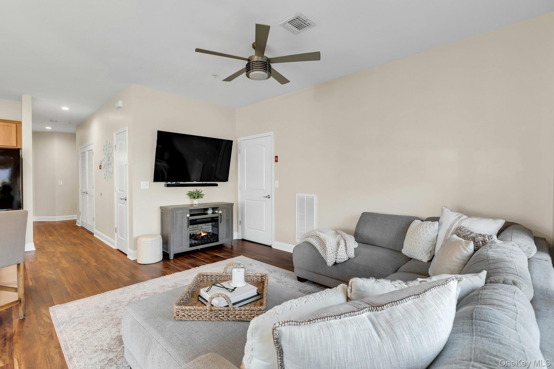 #6 photo, 54 Barley Lane, Patchogue , NY 11772