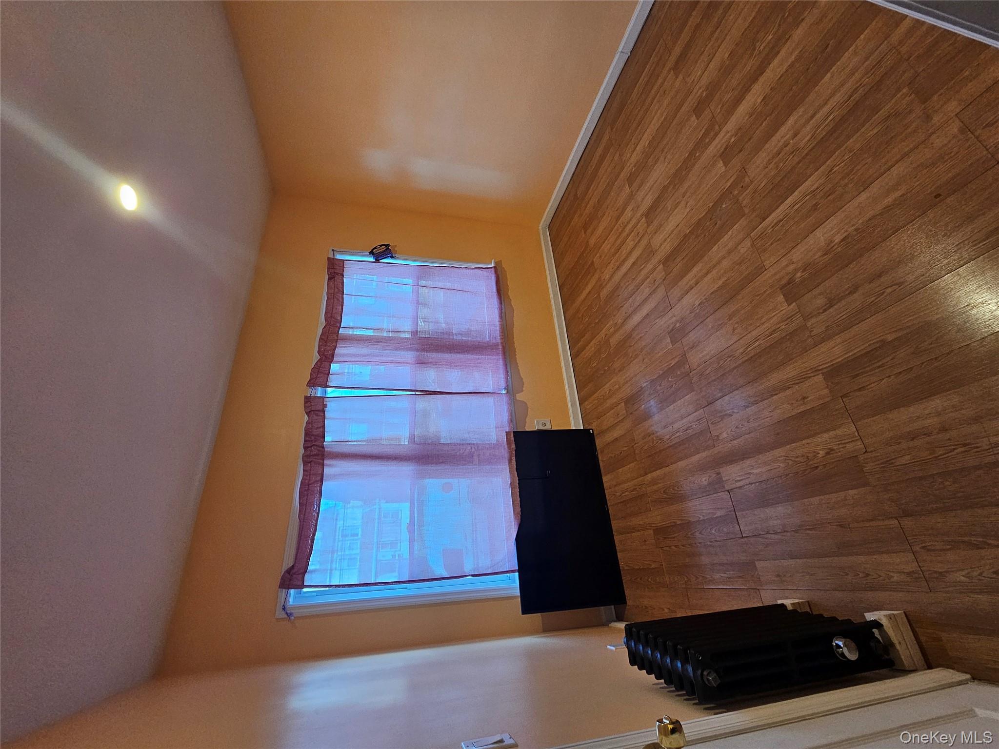 #4 photo, 109-38 135 Street, South Ozone Park , NY 11420