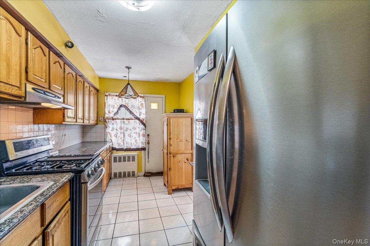 #8 photo, 11802 Springfield Boulevard, Cambria Heights , NY 11411