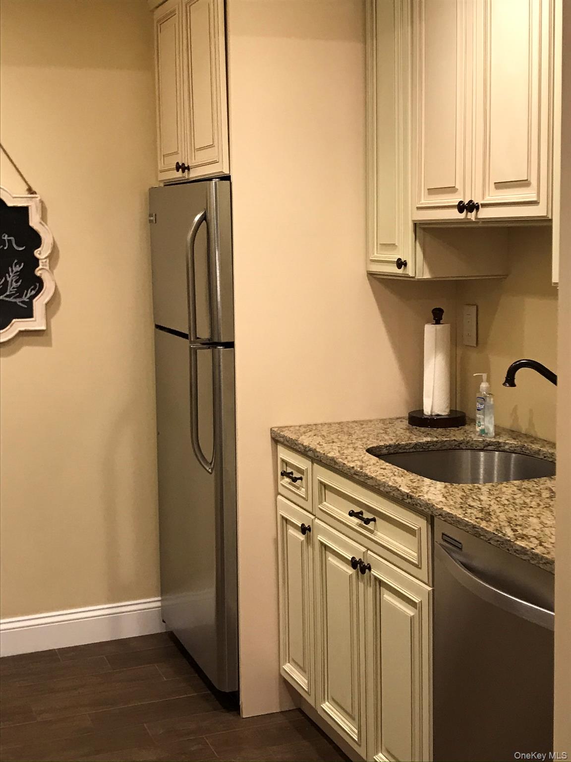 #2 photo, 91 Richmond Boulevard, Ronkonkoma , NY 11779