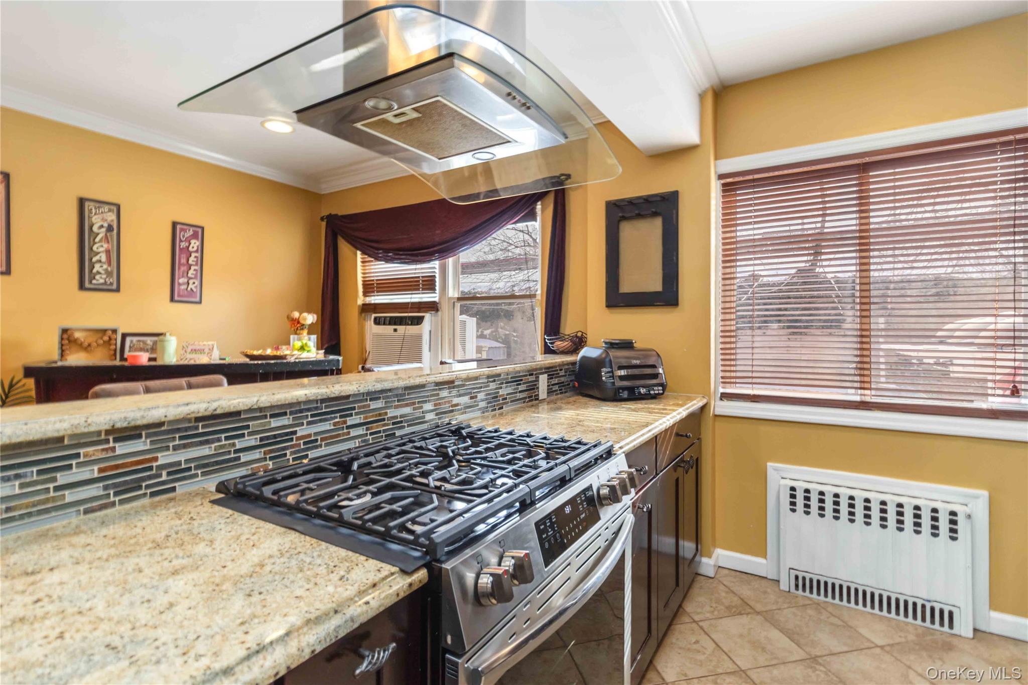 #18 photo, 191-02 39th Avenue, Flushing , NY 11358