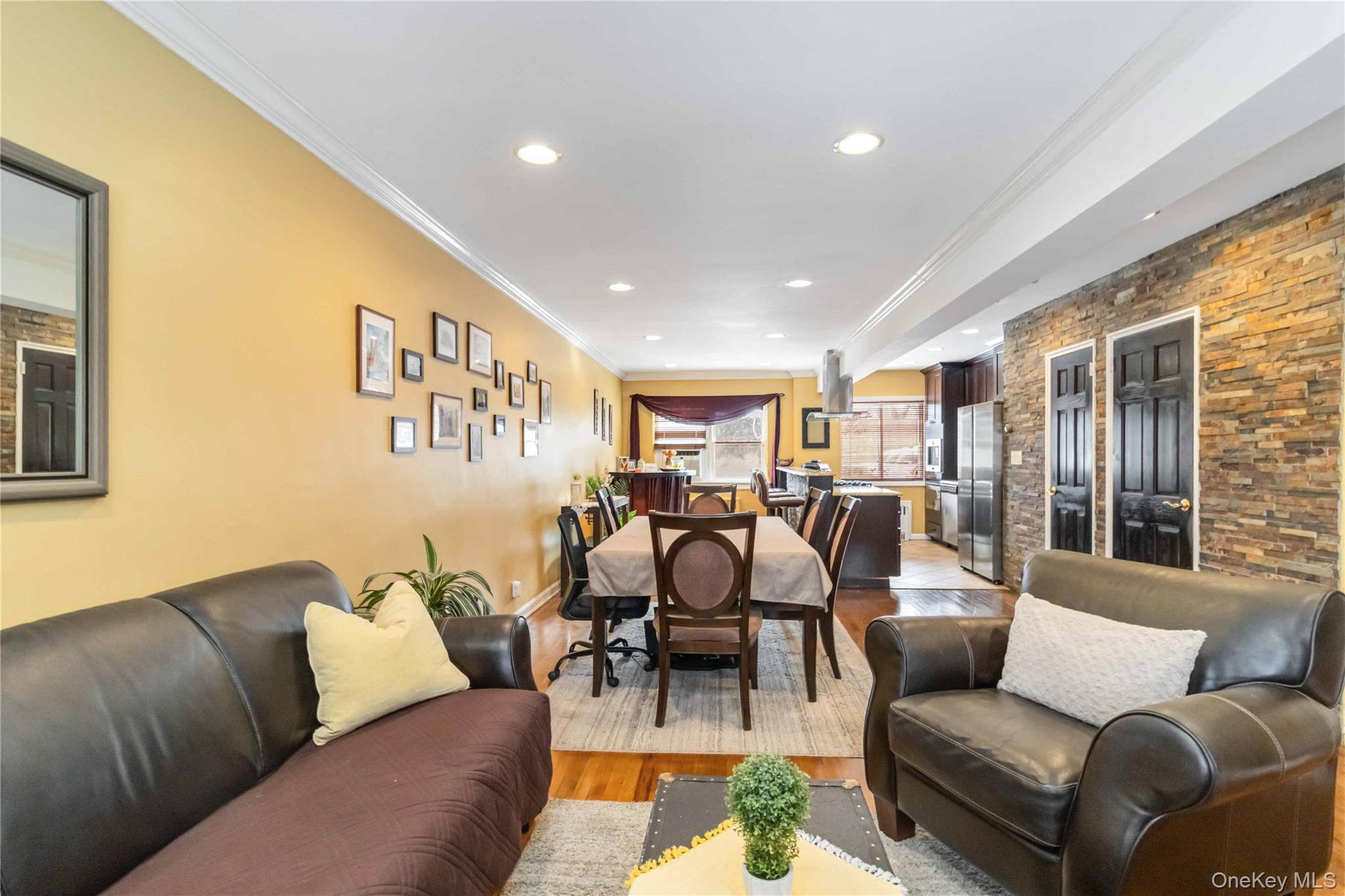 #9 photo, 191-02 39th Avenue, Flushing , NY 11358