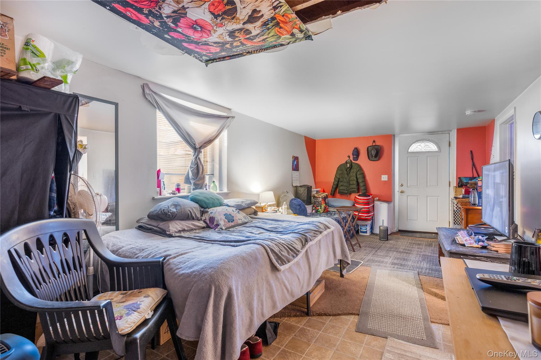 #16 photo, 378 Mac Arthur Boulevard, Hauppauge , NY 11788