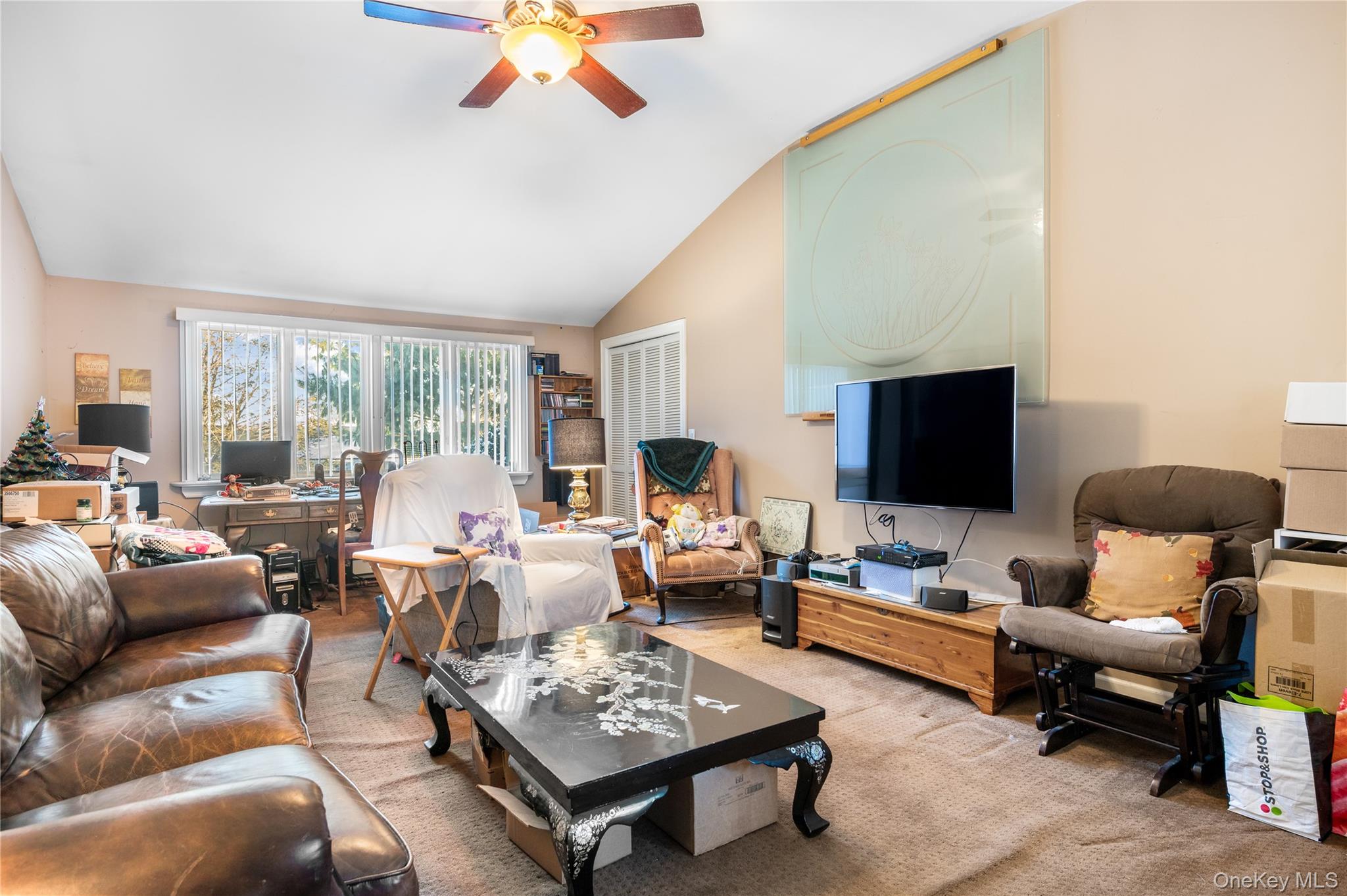 #8 photo, 378 Mac Arthur Boulevard, Hauppauge , NY 11788