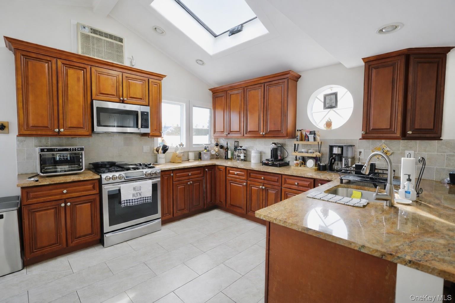 #10 photo, 32 Saint Marks Place, Massapequa , NY 11758