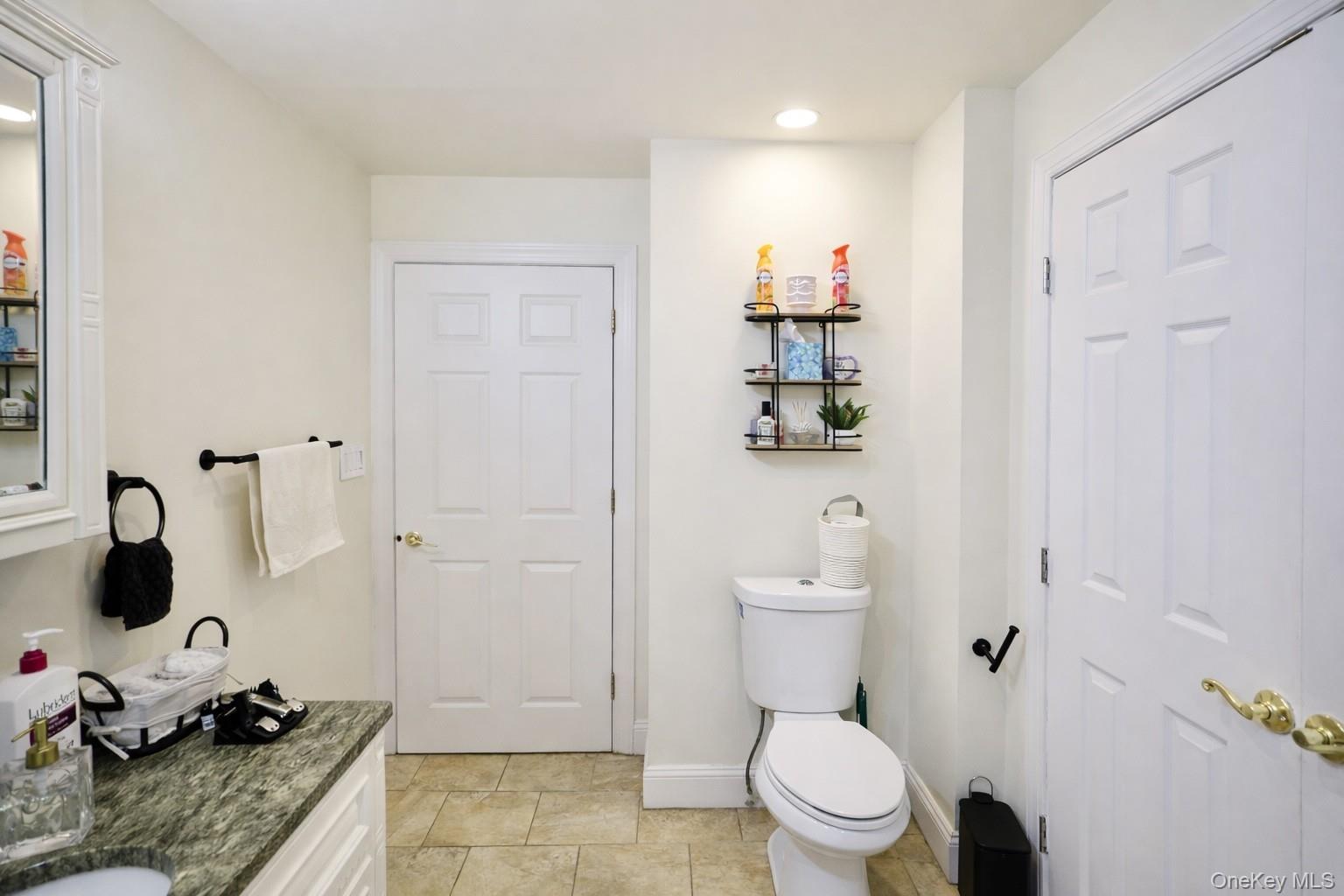 #15 photo, 32 Saint Marks Place, Massapequa , NY 11758