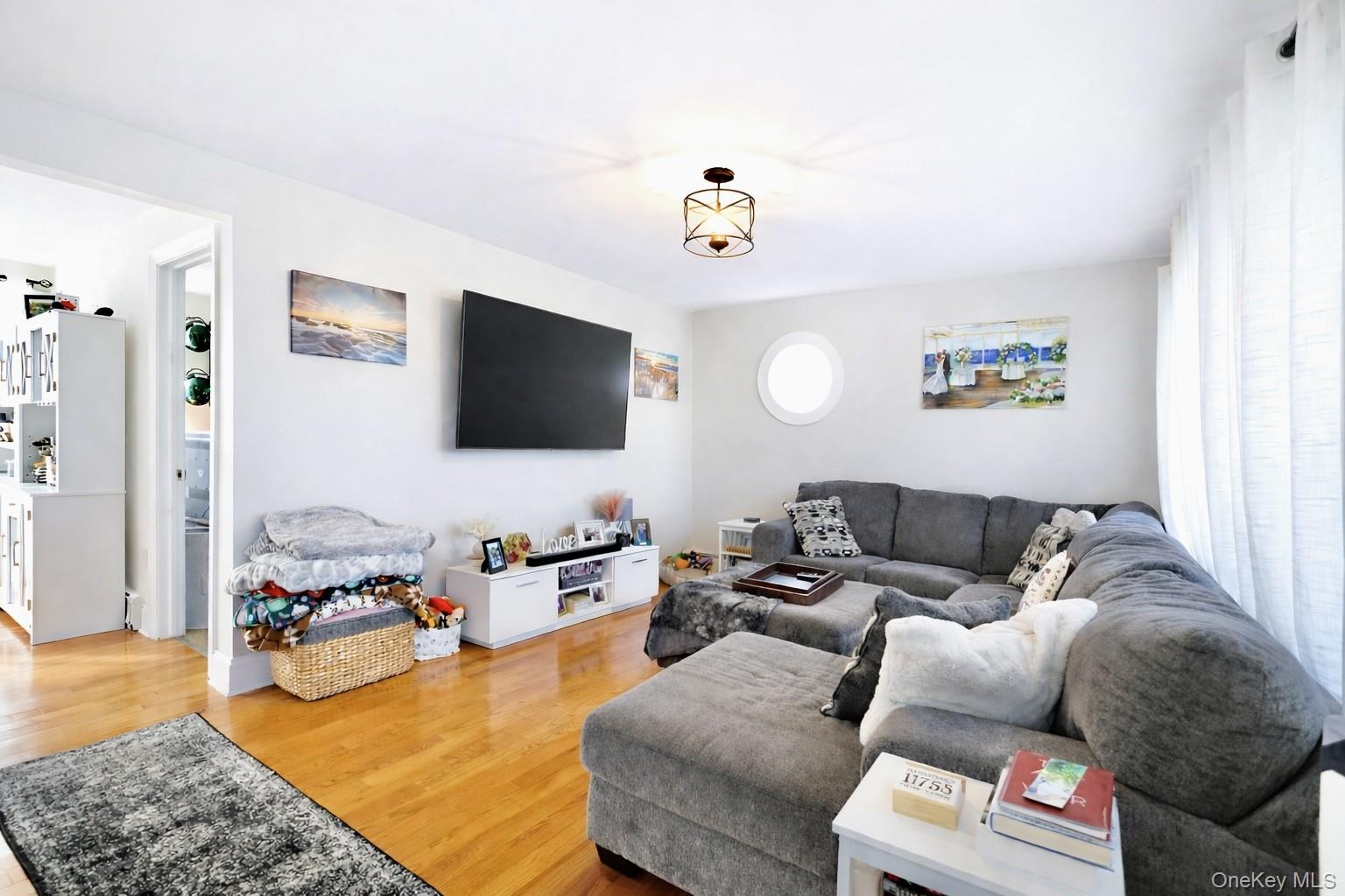 #6 photo, 32 Saint Marks Place, Massapequa , NY 11758