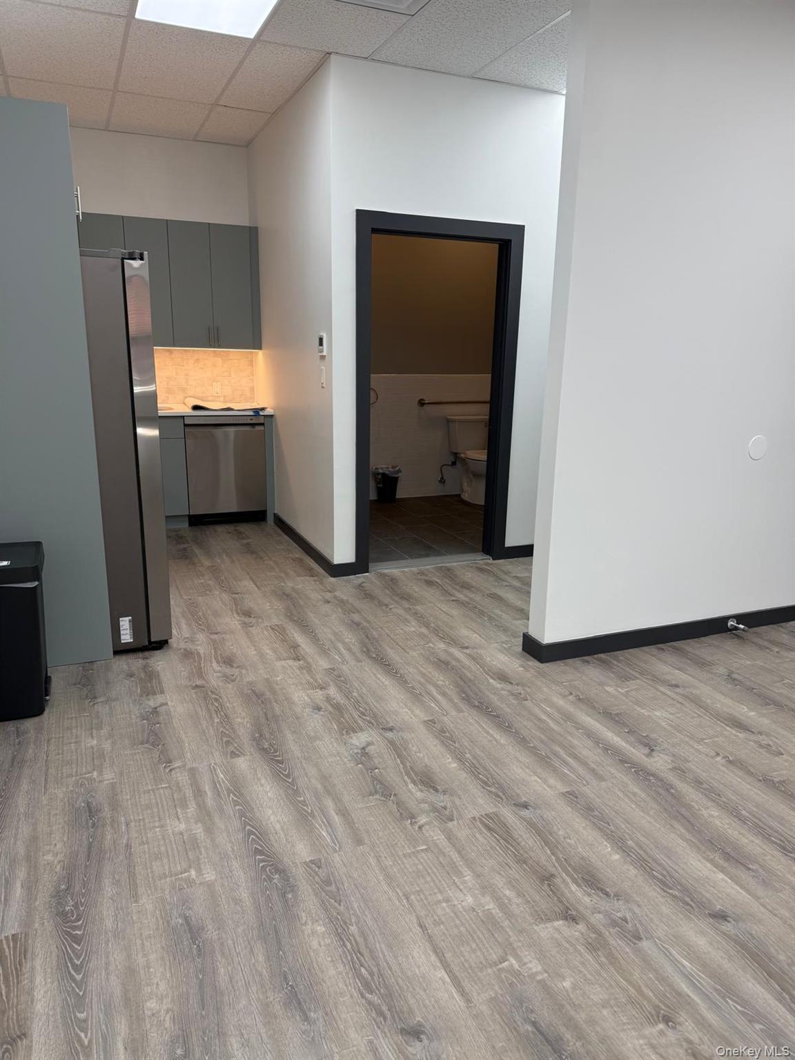 #11 photo, 359 Saint Nicholas Avenue, Ridgewood , NY 11385