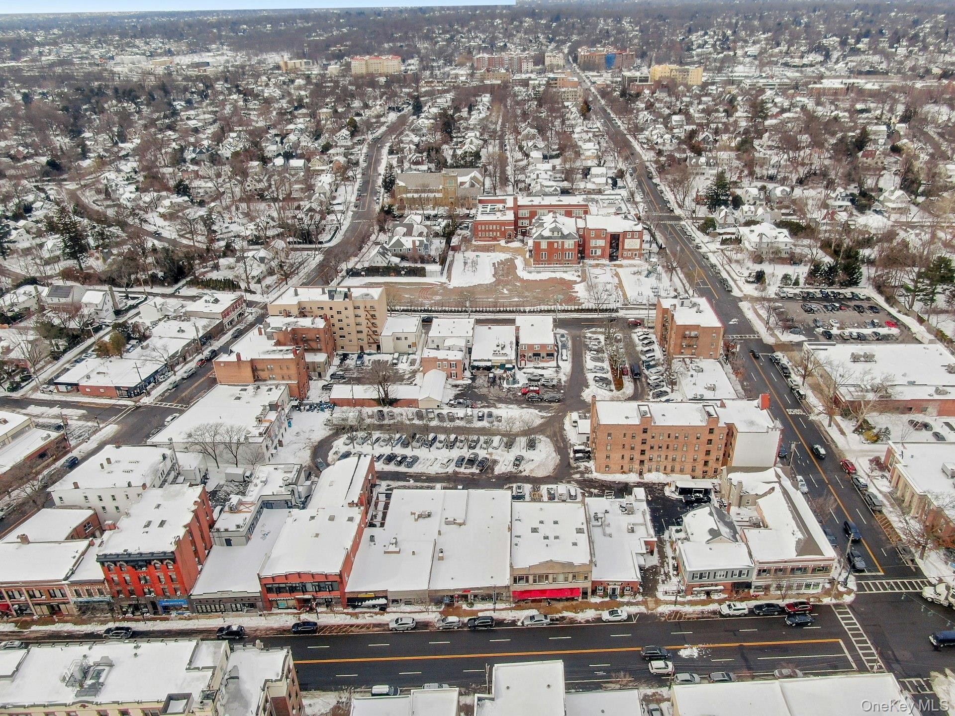 #8 photo, 2094 Boston Post Road, Larchmont , NY 10538