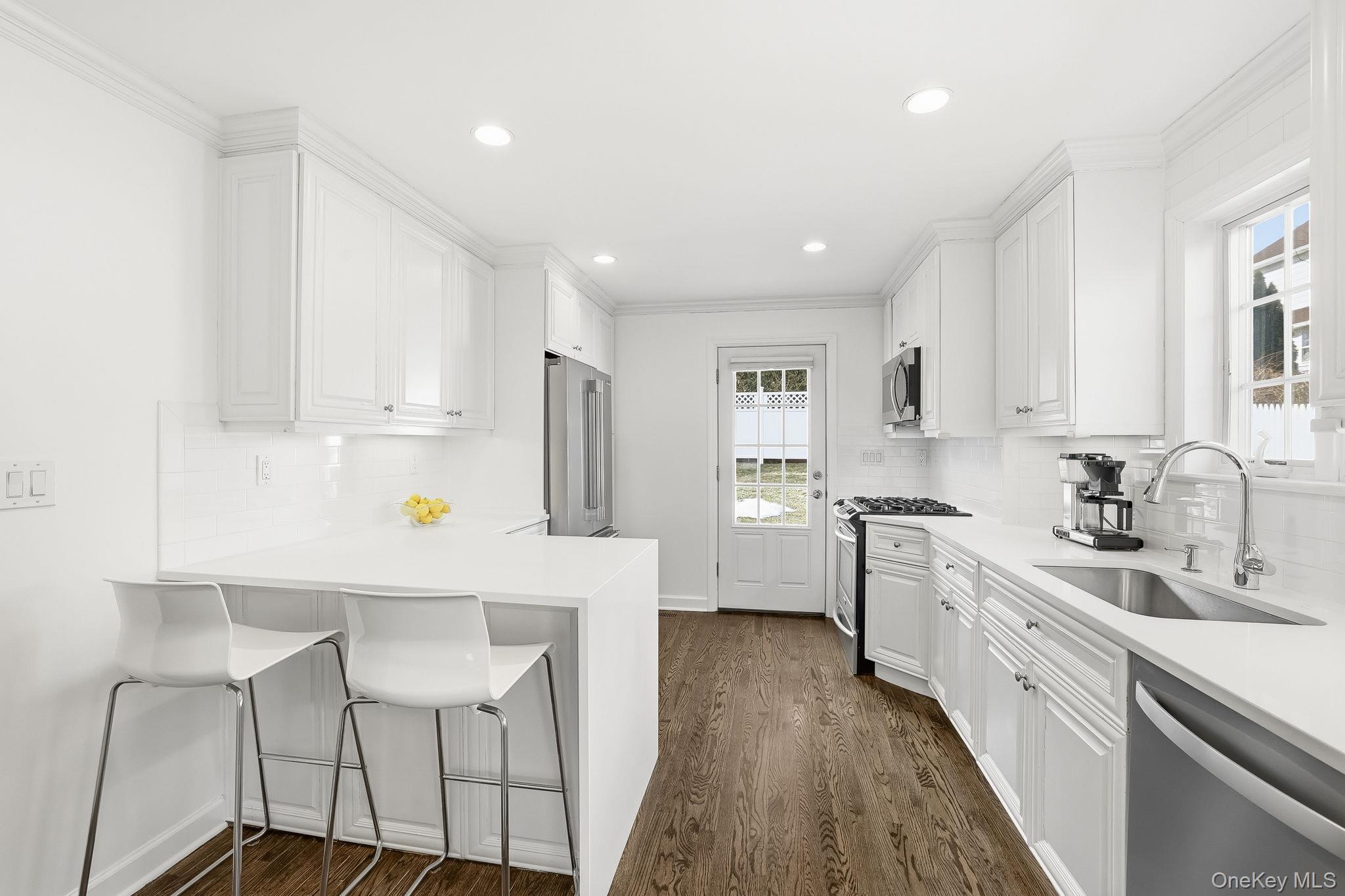 #10 photo, 107 Munson Street, Port Chester , NY 10573