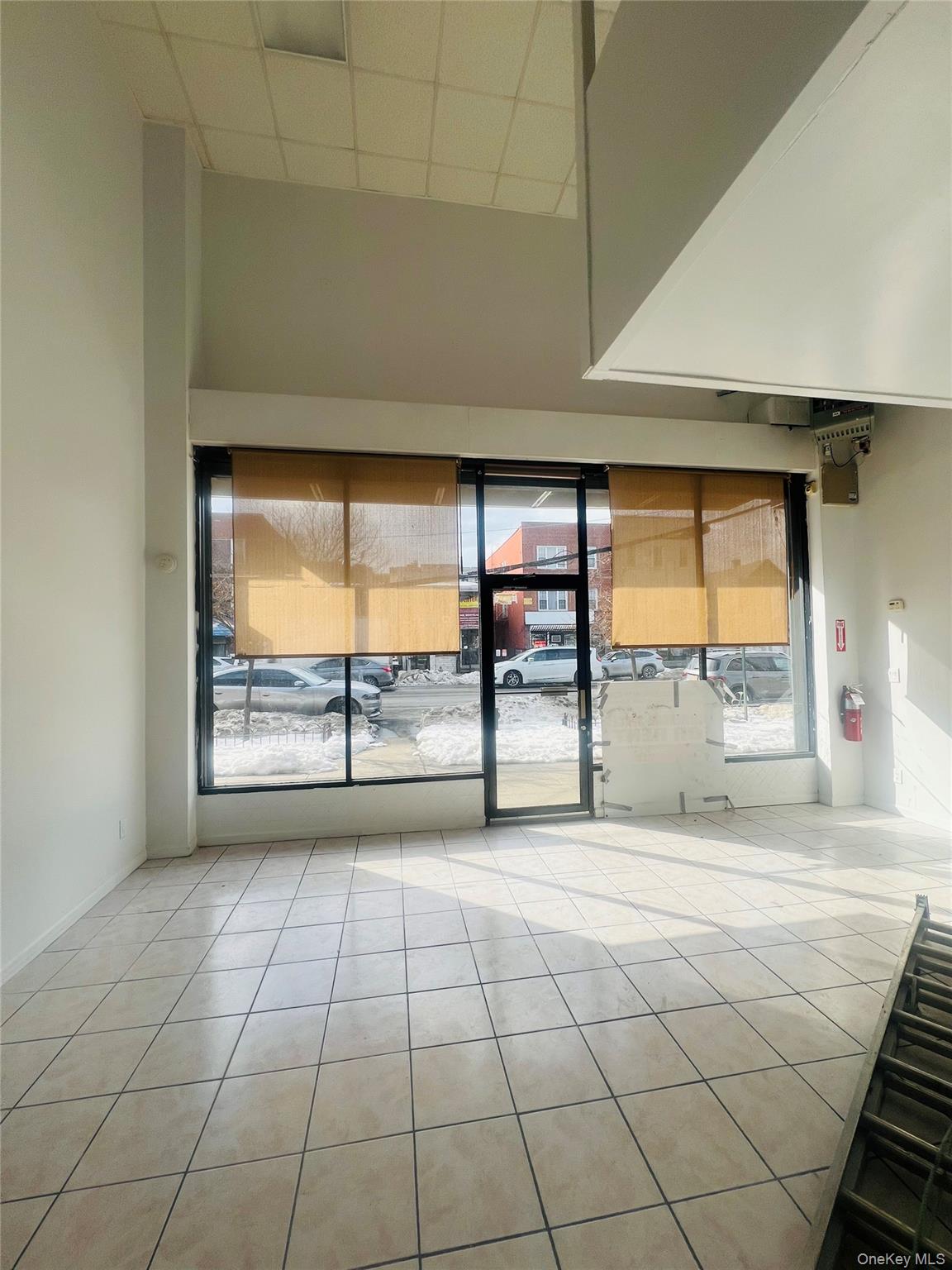 #7 photo, 1514 Castle Hill Avenue, Bronx , NY 10462