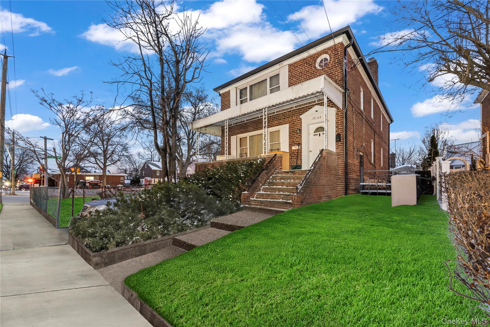 #4 photo, 196-64 45th Avenue, Flushing , NY 11358