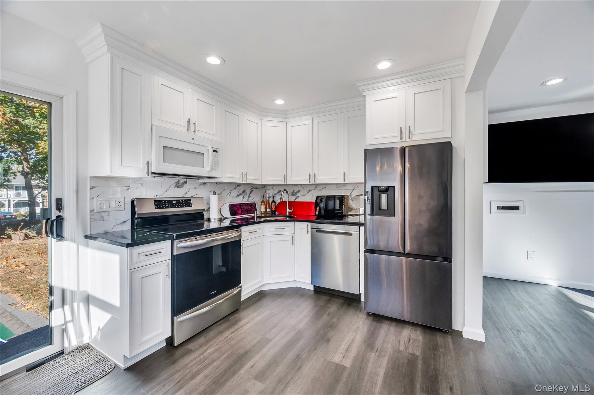 #4 photo, 15 Lehigh Avenue, Centereach , NY 11720