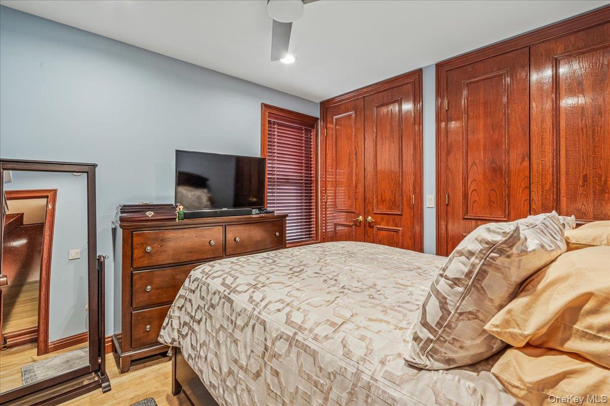 #7 photo, 6194 Grove Street, Ridgewood , NY 11385