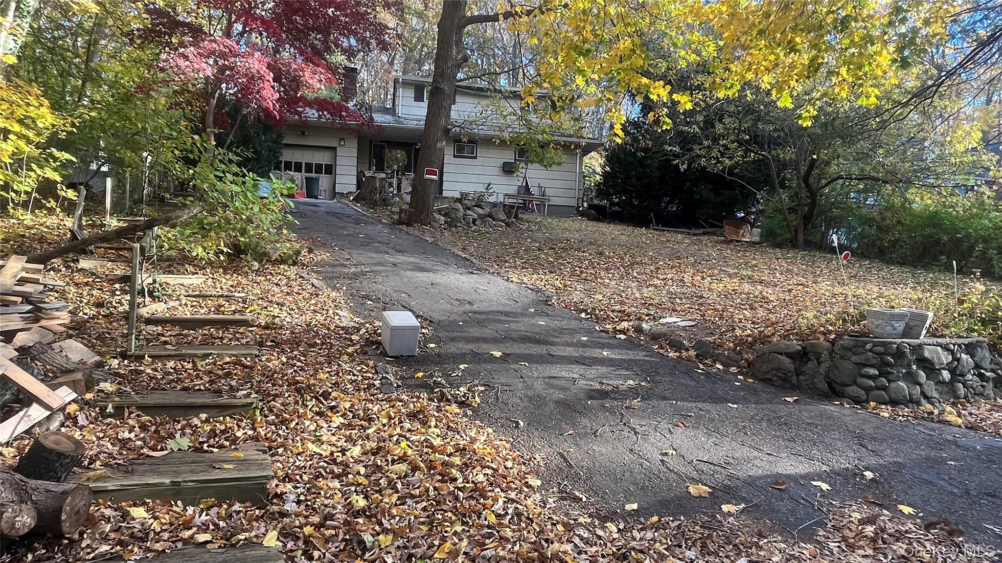 #1 photo, 128 Crooked Hill Road, 东长岛 Huntington , NY 11743